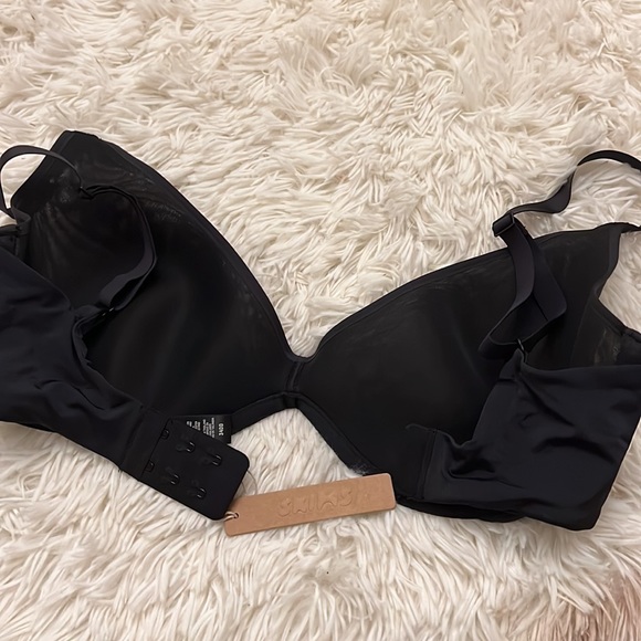 #145 skims 34dd weightless ultra mesh scoop bra onyx - Picture 4 of 6